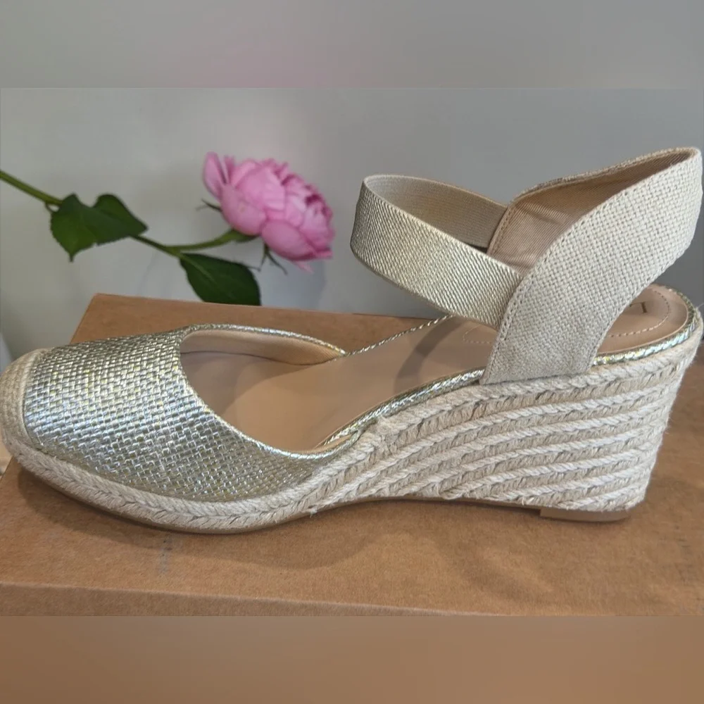 Lauren Ralph Lauren size 9.5 Pearl Espadrille Wedge Pumps BRAND NEW IN BOX! - Picture 4 of 12